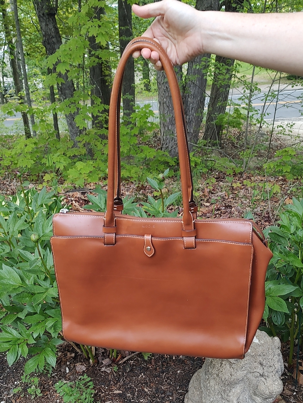 Lodis Classic Tan Leather Tote Bag - Elegant Everyday Shoulder Bag